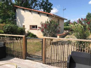 Maisonnette individuelle avec accès piscine - 7