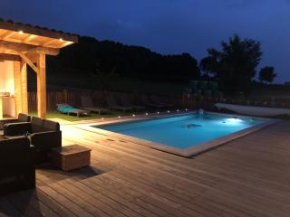 Maisonnette individuelle avec accès piscine - 3