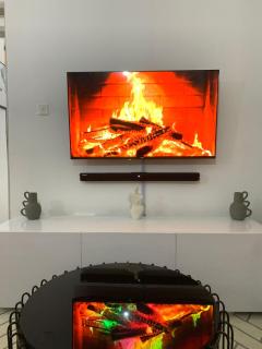 Metro Retreat 2-Bedroom Furnished Apartment - 4