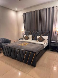 Reina Boutique Hotel - G9 - 1