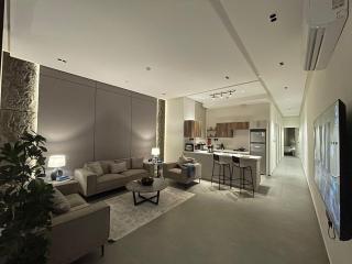 شقه 3 غرف فندقية فاخرة a302 - 0