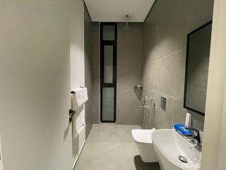 شقه 3 غرف فندقية فاخرة a302 - 3