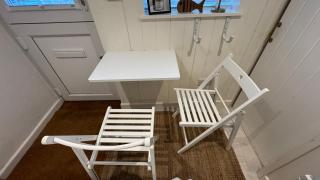 SMUGGLERS HIDE or SMUGGLERS CABIN - EITHER a 2 Bedroom FISHERMANS COTTAGE with Childs Bunk and HARBOUR VIEWS - OR a ground floor private small CABIN ROOM - 10 Metres To Sea Front - Book Both for a 3 Bed House - 2023 GLOBAL REFURBISHMENT AWARD WINNER - 8