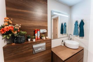 Modern apartment with pool, 5 minutes from the beach - 3