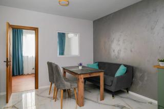 Stylish 1 Bedroom Apartment - Quiet & Comfortable - 1