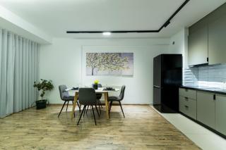 Skyline City Center Apartment - 7