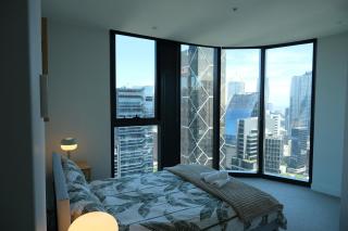 Skyline City Apartment with Pool & Gym & Sauna - 0