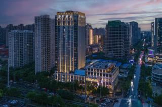 郑州东站万象城漫心酒店 - 0