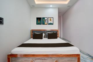 SPOT ON by OYO NEW S.M. Galaxy - 9