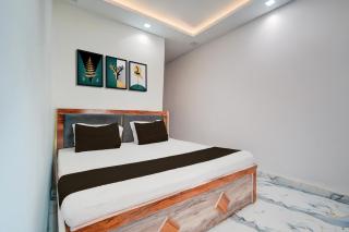 SPOT ON by OYO NEW S.M. Galaxy - 8