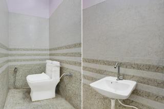 SPOT ON by OYO NEW S.M. Galaxy - 7