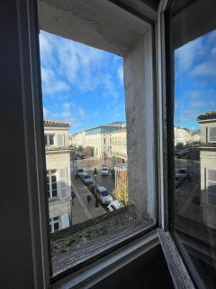 La Cour du Palais - 3