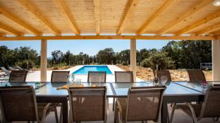 Villa Cyprian by Villas Guide - 3