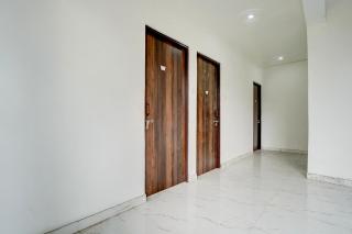 SPOT ON Diamond Guest House - 7