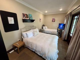 Stay Nest Guesthouse - Chartwell - 1