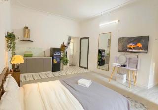 Balcony Studio - Nathan Home - 6