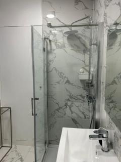 Bright 1-Bed - 2 mins to Forest Hill Station - 2