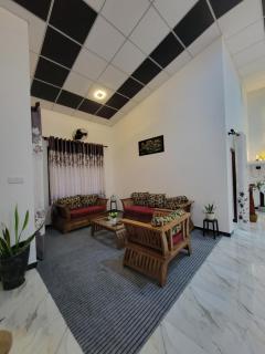 Royal Gest House - 8