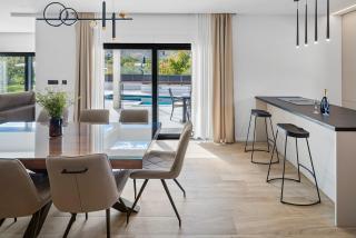 NEW! Stylish 4-Bedroom Villa Agrosa with 30 m2 Private Pool, Hydromassage, Finnish Sauna and Fun zone - 8