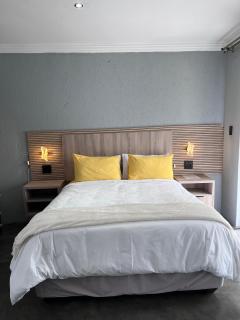 Fourteen38 Mews Guesthouse - 6