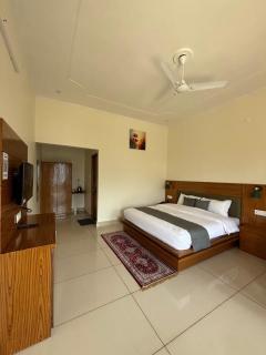 Vistaar Hotels & Resorts - 2