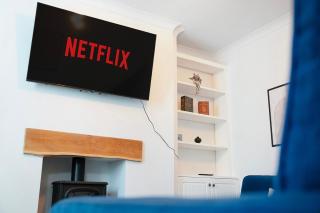 Spacious 3-Bedroom Apartment - 6