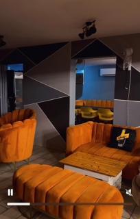 Zeus Guest House - 8