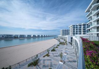 Gorgeous Beachfront Studio in Blue Bay Walk - 7