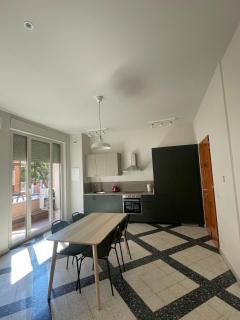 Apartment nr6 new remodeled in the center - 0