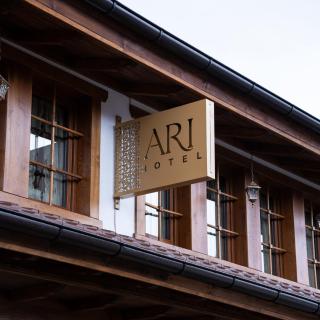Hotel Ari Old Town - 9