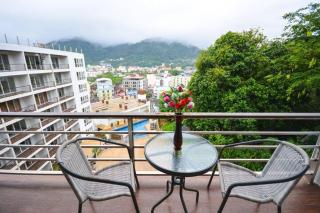 Large, quiet Condo by รินดา Rinrada - 1