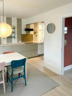 Cozy And Colorful House Close On Bornholm - 5