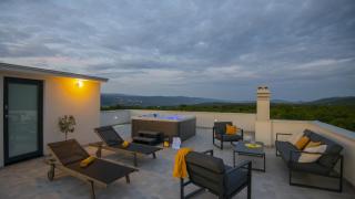 Beautiful Villa Danica with pool in Makarska - 6