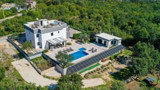 Beautiful Villa Danica with pool in Makarska - 9
