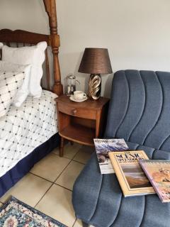 899 On Burlington - 1