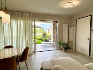 Sole Suites at Lago Dorato, Luxury, Lake View - 6