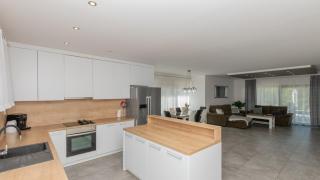 Villa Paradise Grubine - Makarska by Villas Guide - 4