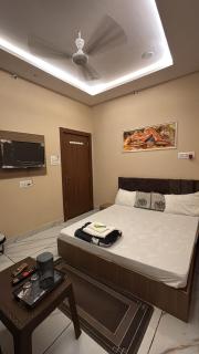 Jhankar home stay - 6