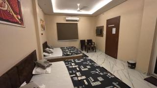 Jhankar home stay - 8