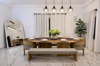 Modern apartment with large terrace & lake view - 9