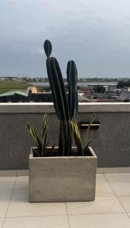 Modern apartment with large terrace & lake view - 4