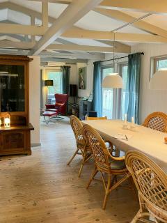 Family Beach House - 1