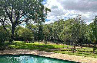 Kameeldoring Guesthouse - 7