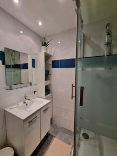 Quiet and comfortable apartment - 2