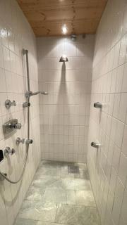 Relax-Wohnung mit Sauna und Badewanne - 9