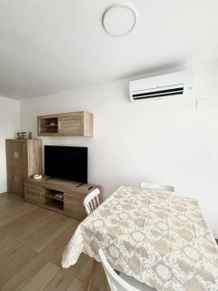 By the Sea Apartment - 6