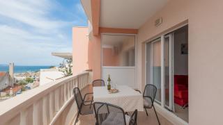 Apartman Erstic 1 - Baska Voda by Villas Guide - 1