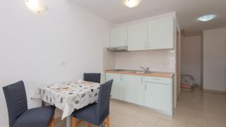 Studio Apartman Erstic 6 - Baska Voda by Villas Guide - 5