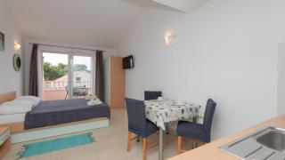 Studio Apartman Erstic 6 - Baska Voda by Villas Guide - 6