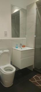 Embassy Gardens Apartment - 0